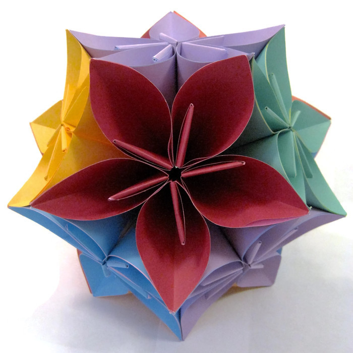 Getting started with geometric modular﻿ origami - ARTFUL MATHS